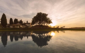 Borgo Le Colline Luxury Agriturismo in Tuscany